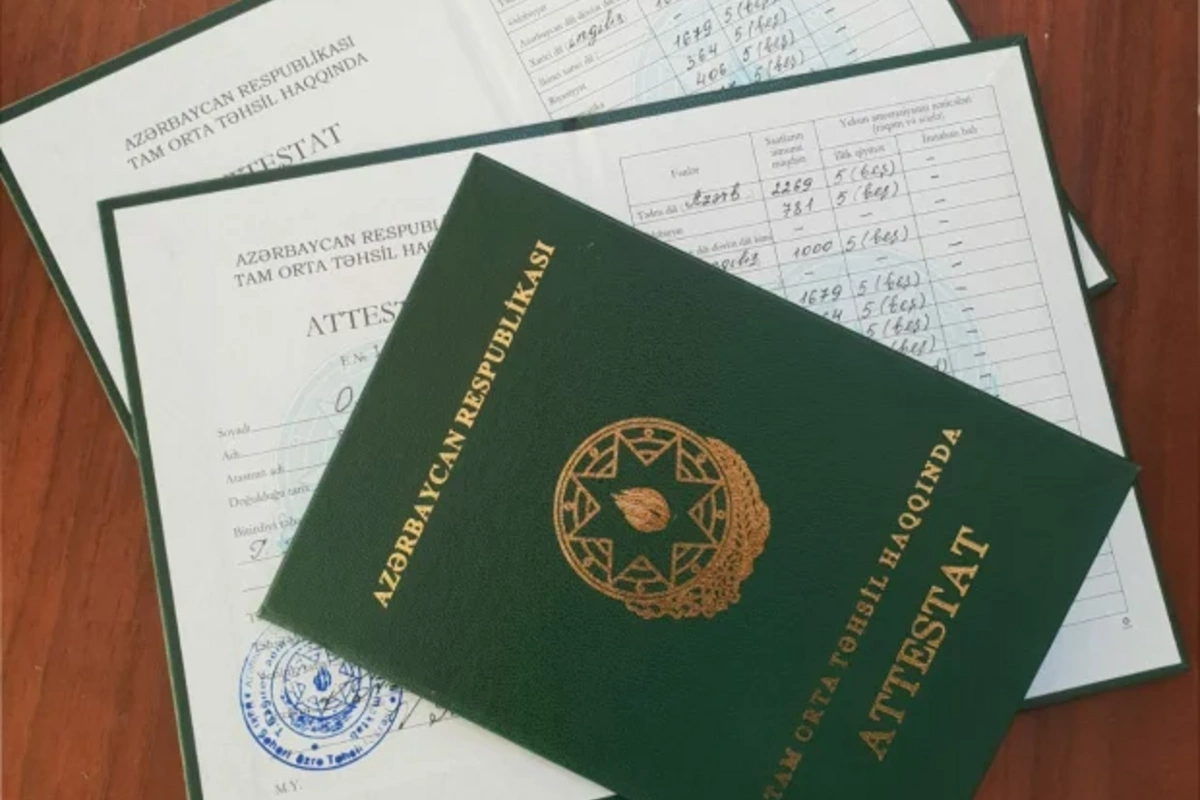 Bakıdakı bu məktəbdə şagirdlərdən attestat üçün 20 AZN yığılıb? - RƏSMİ CAVAB