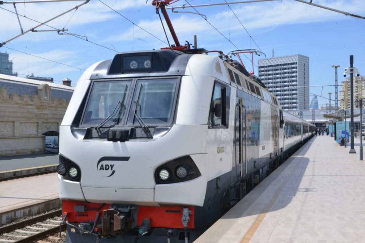 Bakı–Tbilisi–Bakı qatarı ilə bağlı ŞAD XƏBƏR - Həm ucuzlaşdı, həm də...