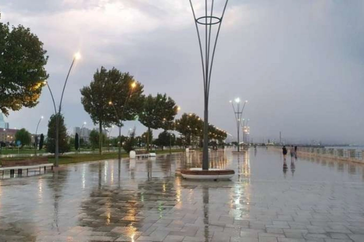 Bakıya aylıq normadan 4 dəfədən çox yağıntı düşüb - FAKTİKİ HAVA