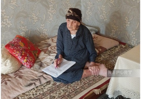 Balakəndə 102 yaşlı seçici səs verib