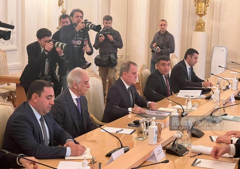 Bayramov: “Danışıqların intensivliyi rəsmi Bakı ilə Moskva arasında aktiv dialoqun sübutudur”