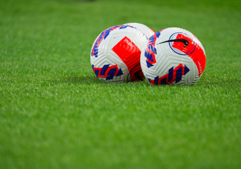 Belçikada qapıçı oyun zamanı huşunu itirərək ölüb