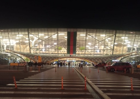 Beynəlxalq Qran Pridə uğurla çıxış etmiş Azərbaycanın gimnastları Vətənə qayıdıblar