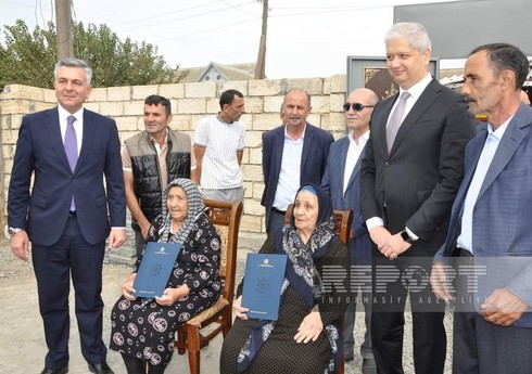 Biləsuvarda şəhid ailələrinə və qazilərə fərdi evlər təqdim olunub