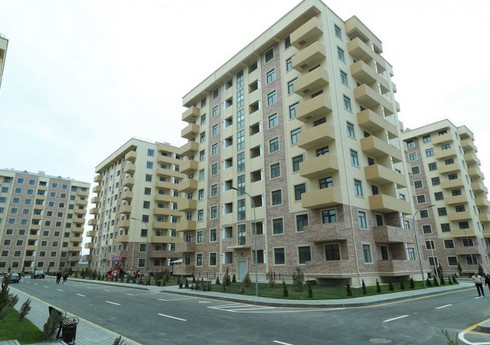 Bölgələrdə şəhid ailələri, müharibə əlillərinə 150 mənzil və fərdi ev verilib