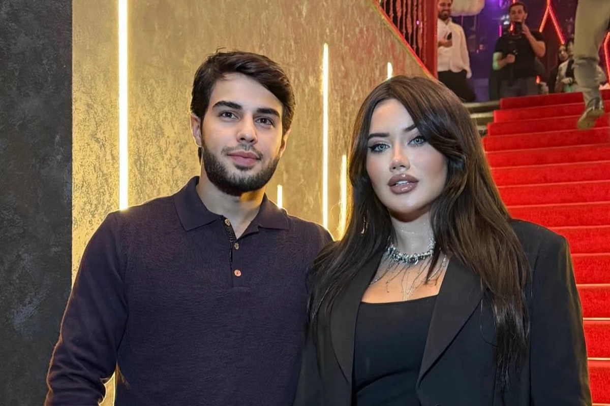 Bloger Aysel Şükür həyat yoldaşından ayrıldı