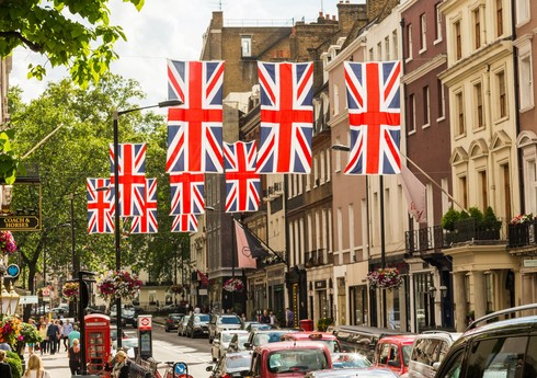 Bloomberg: “Britaniyada hər on fabrikdən altısı bağlana bilər”