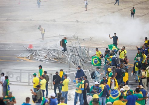 Braziliyanın paytaxtında etirazlarla bağlı fövqəladə vəziyyət elan edilib