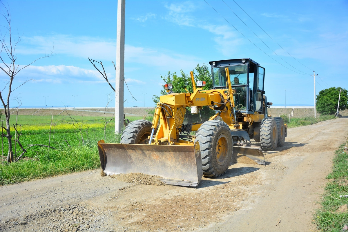 Bu ərazidə yollar TƏMİR OLUNACAQ