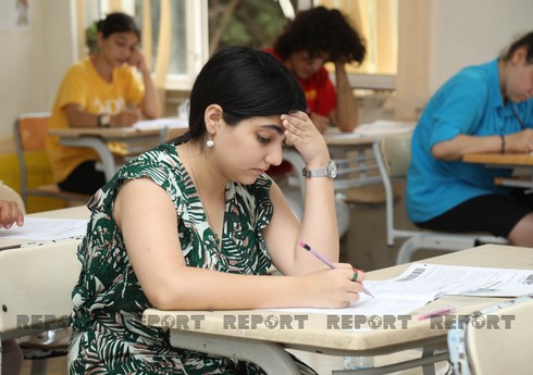 Bu gün 23 mindən çox şagird və məzun imtahan verəcək