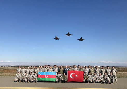 Bu gün Azərbaycan və Türkiyə ordularının birgə taktiki təlimləri başlayır