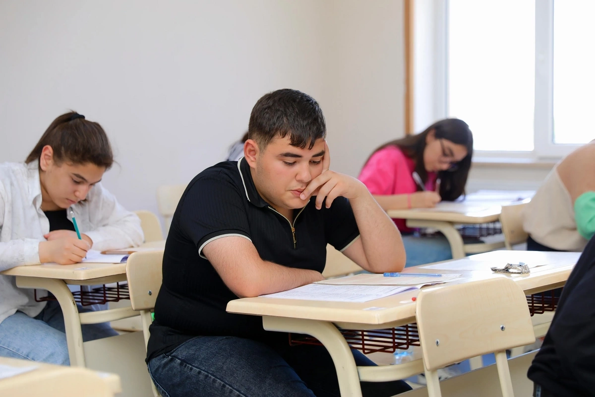 Bu gün I və IV ixtisas qrupları üzrə qəbul imtahanı keçiriləcək