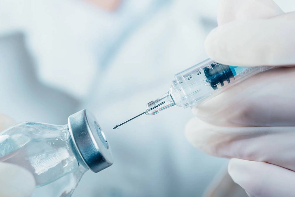 Bu il Rusiyada xərçəngə qarşı peyvənd tətbiq ediləcək Bu il Rusiyada xərçəngə qarşı peyvənd tətbiq ediləcək