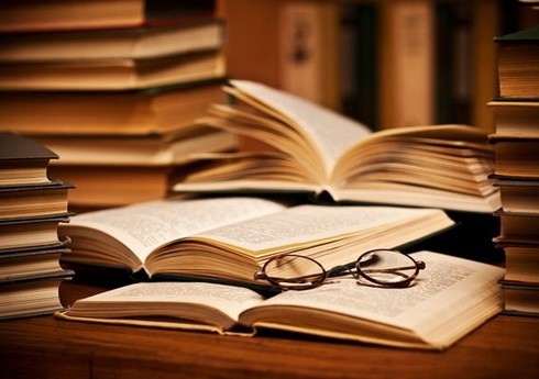 Bu il yaşı 70-dən yuxarı heç bir şəxs fəlsəfə doktoru elmi dərəcəsi ala bilməyib