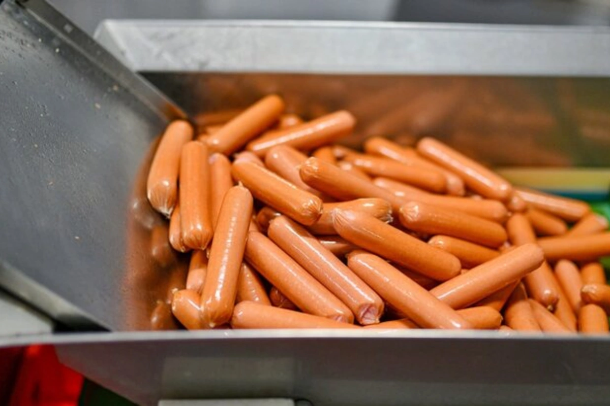 Bu Rusiya istehsalı sosislərdə təhlükəli bakteriya tapılıb