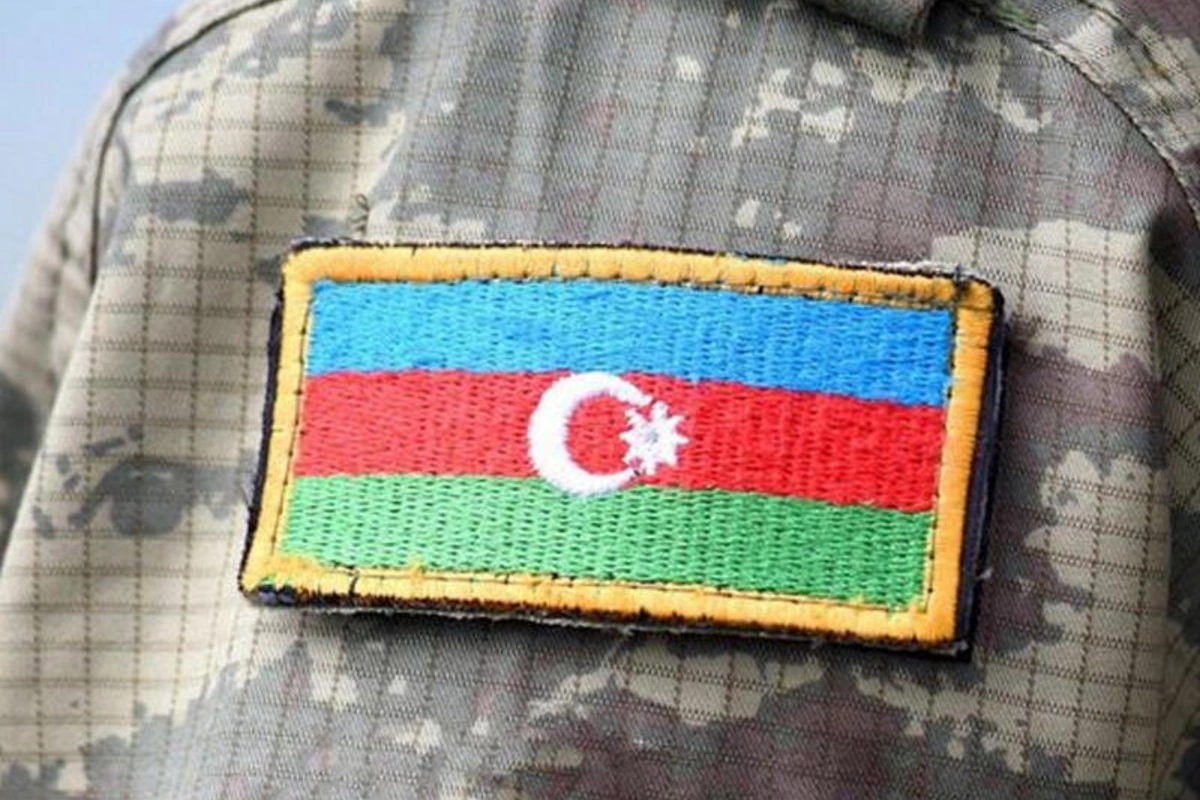 Bu şəxslər universitet bitirsə də, 18 ay xidmət edəcək