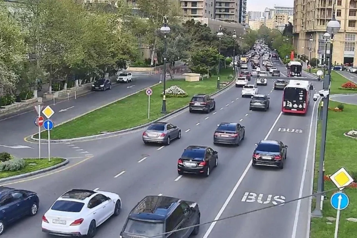 Bu yollarda tıxac var