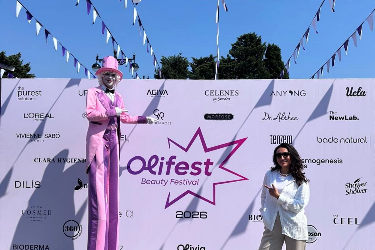 Bulvarda ölkənin ən böyük gözəllik festivalı yenidən keçirildi Bulvarda ölkənin ən böyük gözəllik festivalı yenidən keçirildi