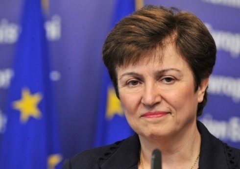 BVF rəhbəri qlobal iqtisadiyyat üçün üç əsas riski açıqlayıb