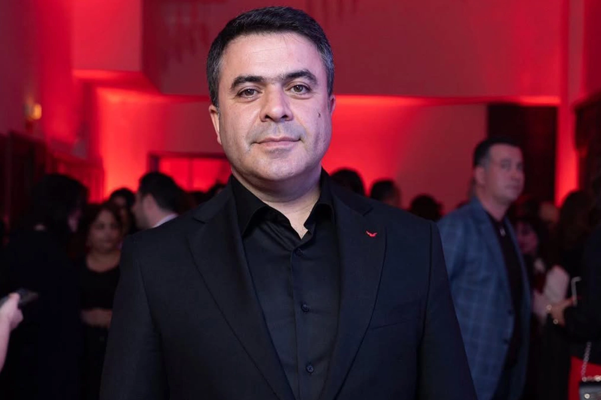 Cabir İmanov qəfil yerə yıxılıb, yarım saata yaxın ürək masajı ediblər