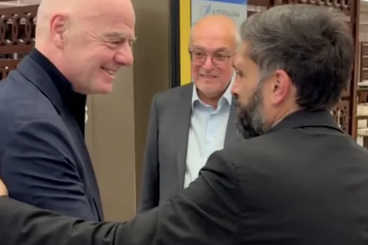 Canni İnfantino Bakıya gəlib