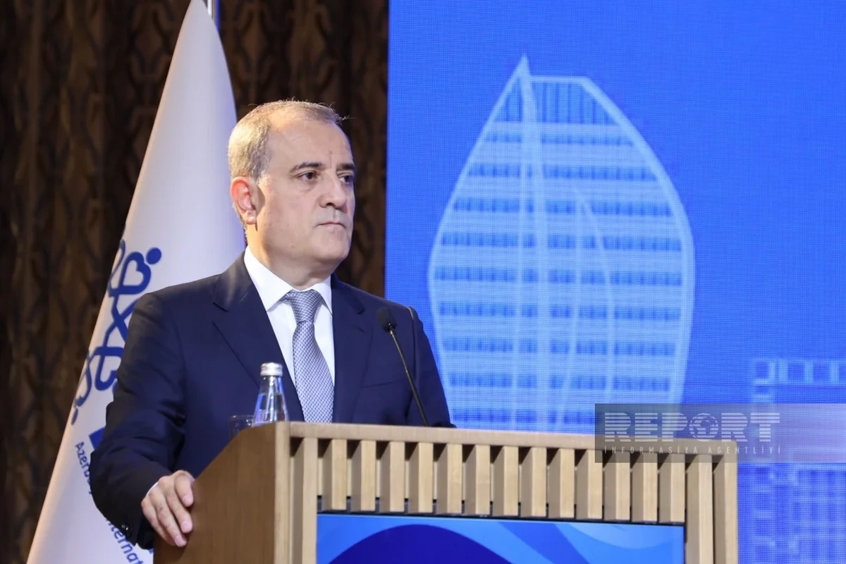 Ceyhun Bayramov: Azərbaycan 2020-ci ildən etibarən beynəlxalq yardıma təxminən 400 milyon dollar yönəldib Ceyhun Bayramov: Azərbaycan 2020-ci ildən etibarən beynəlxalq yardıma təxminən 400 milyon dollar yönəldib