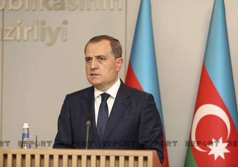Ceyhun Bayramov bu ay Ermənistan XİN başçısı ilə görüşəcəyini istisna etmir