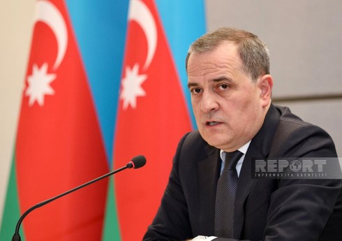 Ceyhun Bayramov: 