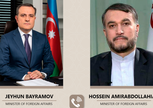 Ceyhun Bayramov iranlı həmkarı ilə bəzi mövcud problemləri müzakirə edib Ceyhun Bayramov iranlı həmkarı ilə bəzi mövcud problemləri müzakirə edib