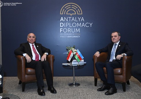 Ceyhun Bayramov iraqlı həmkarını Ermənistanla normallaşma prosesi barədə məlumatlandırıb - YENİLƏNİB