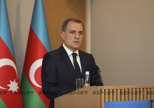 Ceyhun Bayramov Rusiyaya işgüzar səfərə yola düşüb