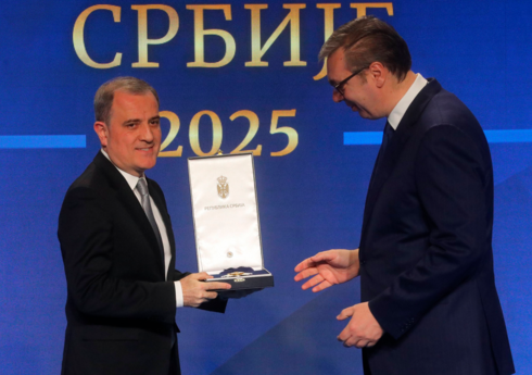 Ceyhun Bayramov “Serbiya Bayrağı” ordeni ilə təltif olunub