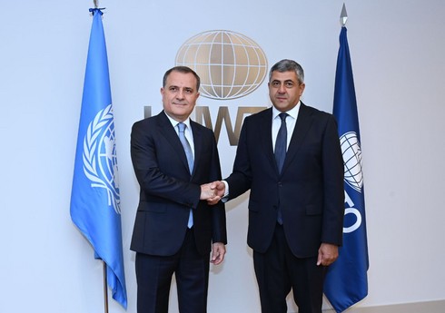 Ceyhun Bayramov ÜTT-nin Baş katibi ilə görüşüb