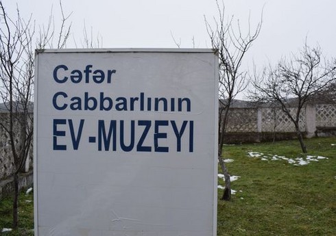 Cəfər Cabbarlının Xızıdakı ev-muzeyinin dam örtüyü bərpa olunur