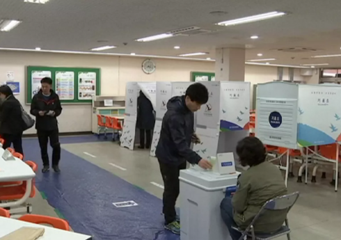 Cənubi Koreyada parlament seçkilərinin əsas səsvermə günü keçirilir