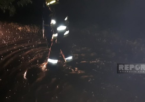 Culfada intensiv yağışlar nəticəsində fərdi yaşayış evi subasmaya məruz qalıb