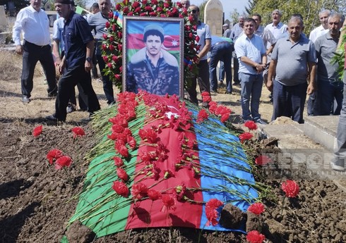 Daşaltıda meyitinin qalıqları tapılan şəxsin anası: “İndi heç olmasa oğlumun məzarı var”