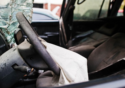 Daşkəsəndə avtomobillər toqquşub, xəsarət alanlar var