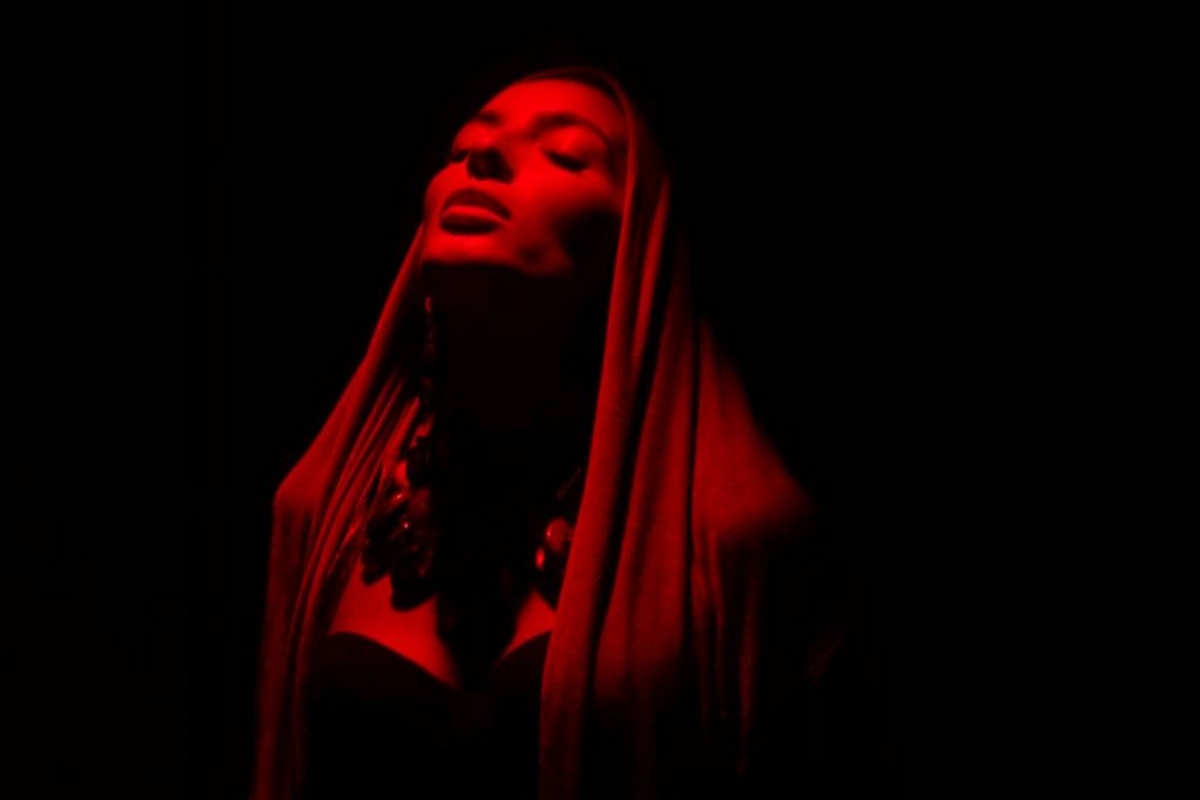 Dilarə Kazımova bunun üçün 10 saata 6 obraz dəyişdi