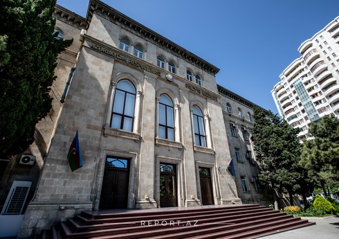 Ədliyyə Nazirliyinin idarə rəisi işdən çıxarılıb