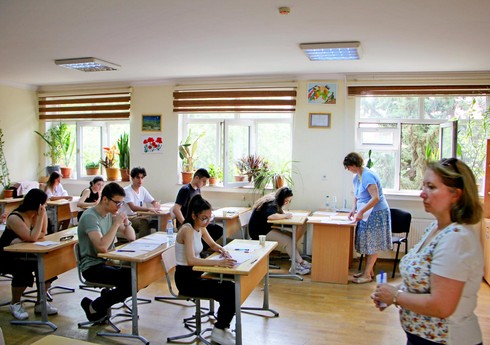 DİM: Səkkiz abituriyent və bir nəzarətçi imtahandan xaric olunub