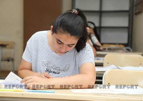 DİM tam orta təhsil səviyyəsi üzrə buraxılış imtahanı keçirib