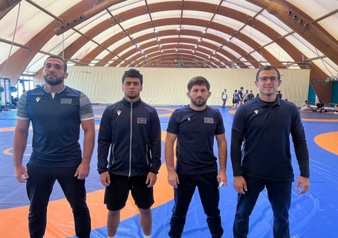 Dünya çempionatı: Rafiq Hüseynov uduzub, 3 güləşçi yarımfinala yüksəlib