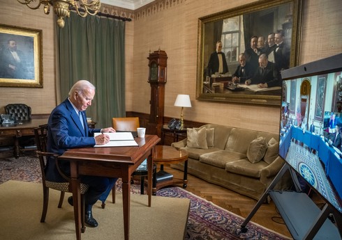 Dünya liderləri Avropanı enerji resursları ilə təminatı yollarını müzakirə ediblər