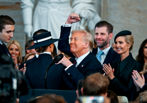 Dünyanın bir sıra liderləri Trampı vəzifəsinə başlaması münasibətilə təbrik edib