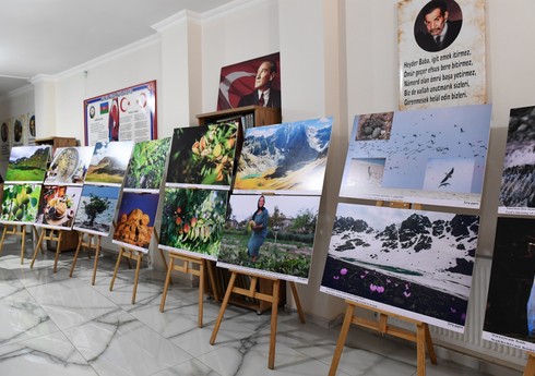 İğdırda “Naxçıvan fotolarda” adlı fotosərginin açılışı olub