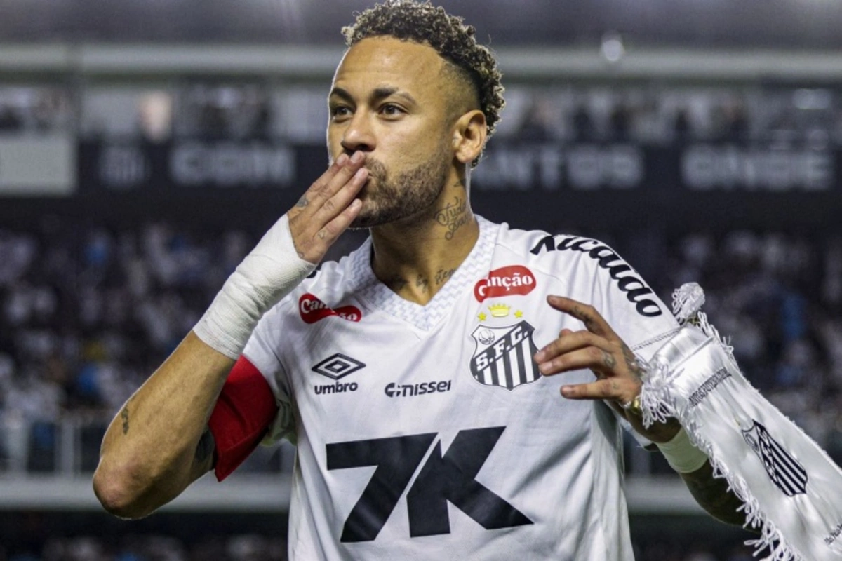Dünya Kubokuna çağırılan Neymar ZƏDƏLƏNDİ