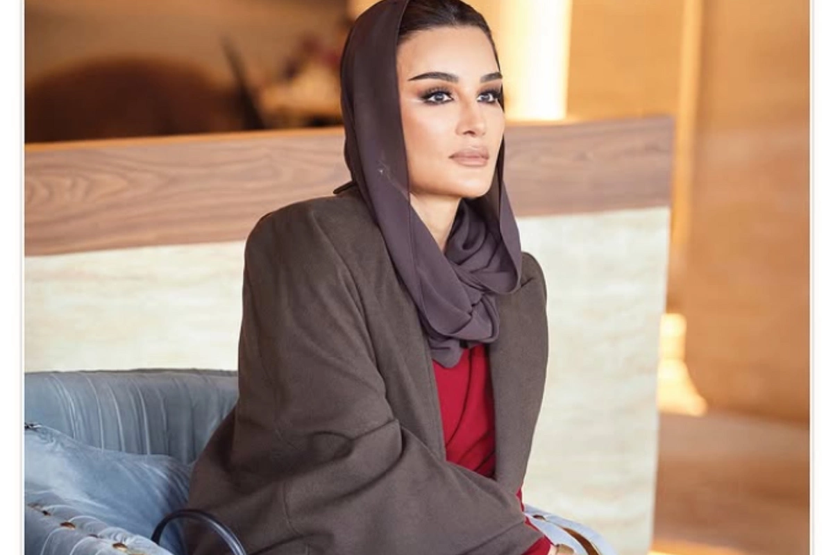 Dünyanın ən varlı qadını bir gününü necə keçirir?