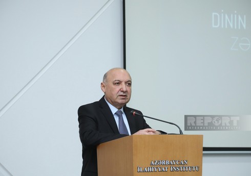 Dövlət Komitəsi Azərbaycandakı dini icmaları ayıq-sayıq olmağa çağırıb Dövlət Komitəsi Azərbaycandakı dini icmaları ayıq-sayıq olmağa çağırıb