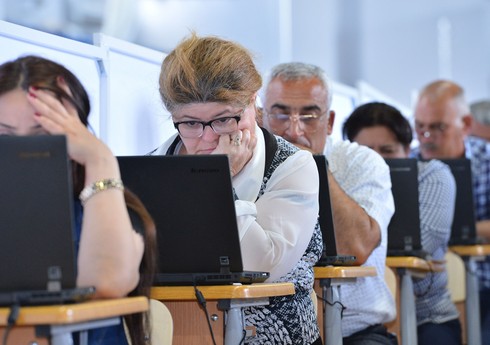 Dövlət qulluğuna qəbulla bağlı keçirilən imtahanın nəticələri açıqlanıb
